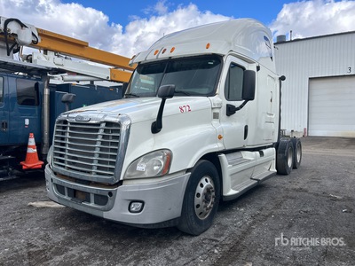 2013 Freightliner Cascadia 125 6x4 T/A Sleeper Truck Tractor (Inoperable)
