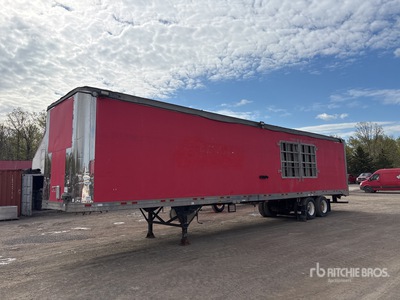 1989 Cat 3508 900 kW Mobile w/2004 Great Dane 48' T/A Van Trailer Generator Set