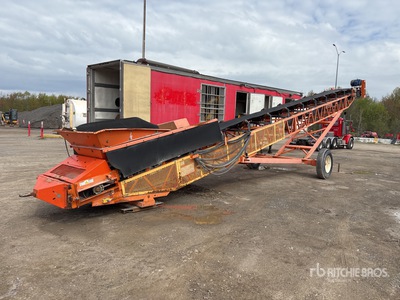 2021 Eagle 30 in x 50 ft Portable Radial Stacking Conveyor
