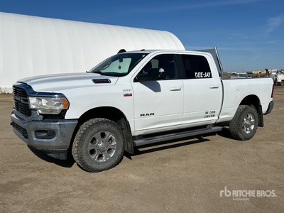 2020 Ram 2500 Big Horn 4x4 Crew Cab Pick-up