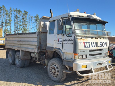 1996 Mitsubishi FV393K Shogun 6x4 T/A Dump Truck