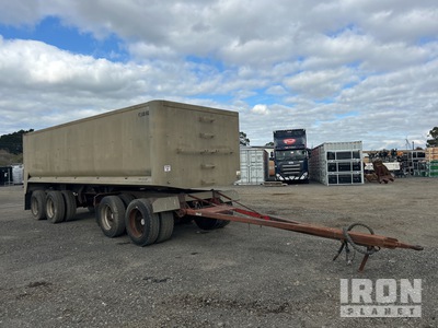 1989 Custom Built 7.2 m Quad Dog Drawbar Remolque banera