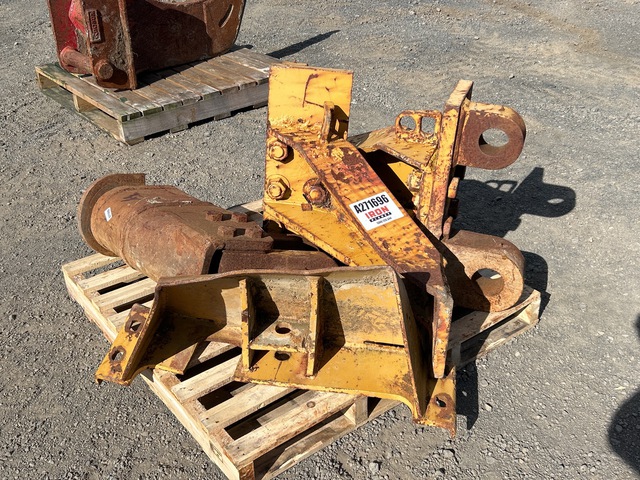 Cat Crawler Tractor Drawbar - Fits Cat D6H