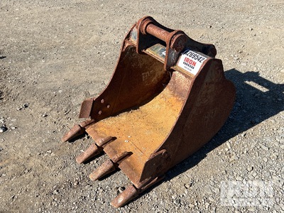 600 mm Q/C Digging Excavator Bucket - Fits Cat 305