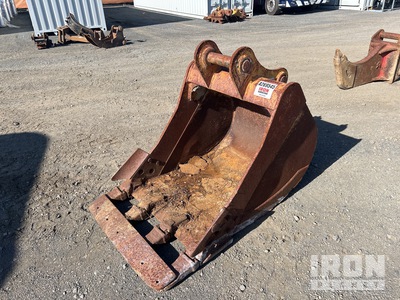 Cat 900 mm Q/C Digging Excavator Bucket - Fits Cat 312E