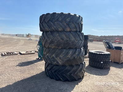 Quantity of (4) Michelin 710/70R42 R1 Neumáticos