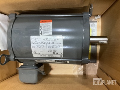 (2) Nidec Motor FH82 Electrical Motors