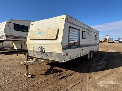 1990 Travelaire 26 ft T/A トラベルトレーラー