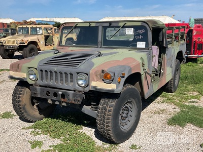 2007 AM General M1097R1 HMMWV 2 Door Soft Top w/Truck Body