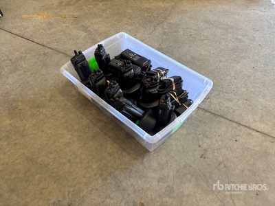 Quantity of (10) Motorola ASTRO XTS2500 700/800 MHz Digital Portable Radia