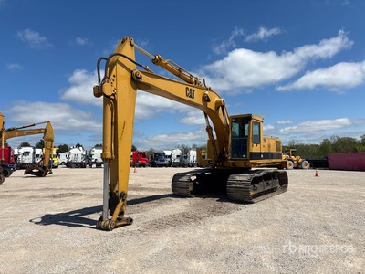 1990 Cat 235C Tracked Excavator