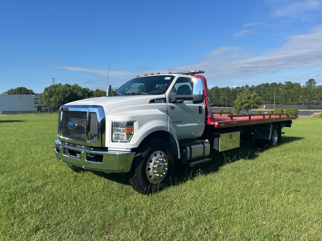2021 Ford F-750 XL 4x2 Rollback Truck