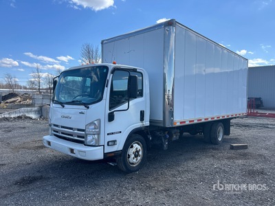 2011 Isuzu NPR 4x2 شاحنة فان (Inoperable)