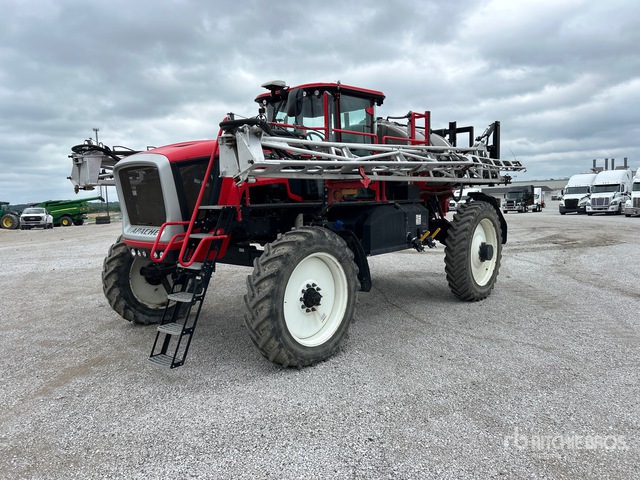 2022 Apache AS1050 132 ft 4x2 Self-Propelled Sprayer
