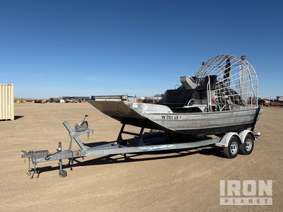 18 ft Air Boat w/ EZ-Loader Trailer