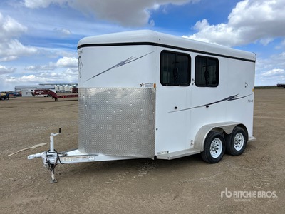 2018 Fabform HTD14-7K 14 ft T/A Paardentrailer
