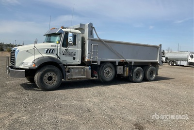 2023 Mack Granite GR64B 8x4 Granite Tri/A Camión dumper