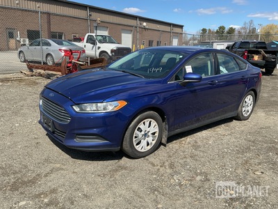 2013 Ford Fusion S Sedan