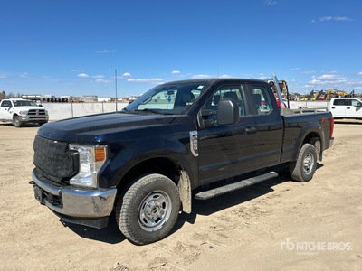 2022 Ford F-250 XL 4x4 Extended Cab Pick-up
