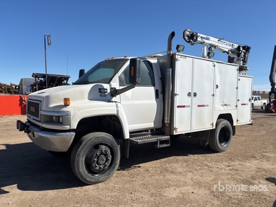 2006 GMC C5500 4x4 Camion de service