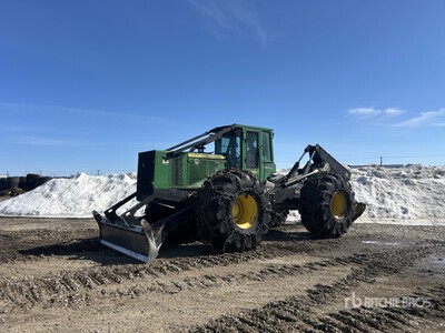 2011 John Deere 748H 4x4 Skidder