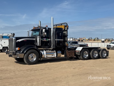 2023 Peterbilt 367 8x6 Logging Tracteur routier couchette