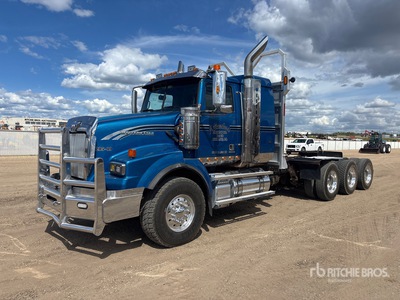 2013 Western Star 4900SA 8x6 Logging Cabina con cuccetta per trattore stradale 3 assi