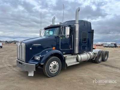 2014 Kenworth T800 6x4 تراكتور شاحنة كابينة النوم (ثنائية المحور)