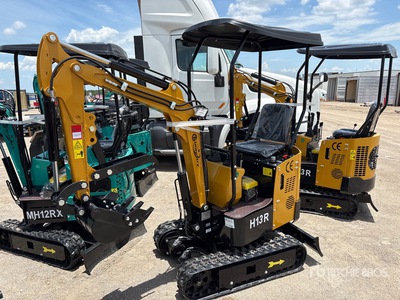 2026 CFG H13R を見 Mini Excavator (Unused)