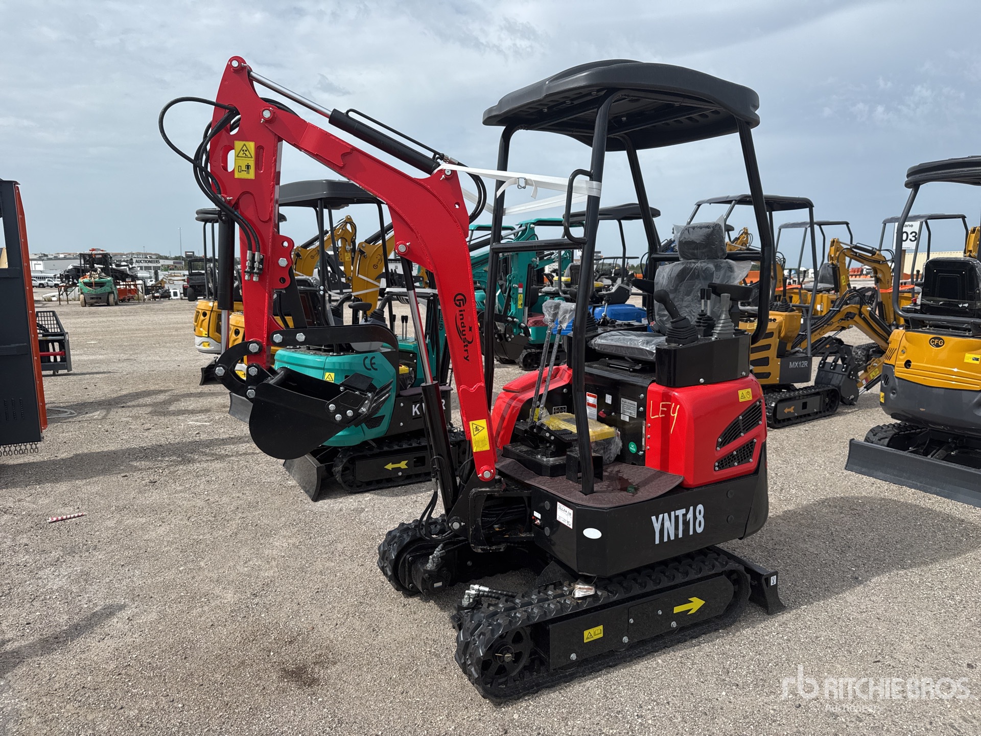 2026 CFG YNT18 Mini Excavator (Unused)