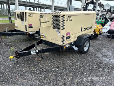 Doosan P425/HP375WCU 425 cfm Mobile Air Compressor
