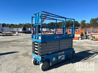 2017 Genie GS-3232 Electric Scissor Lift