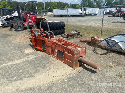 NPK GH-13 Hydraulic Breaker