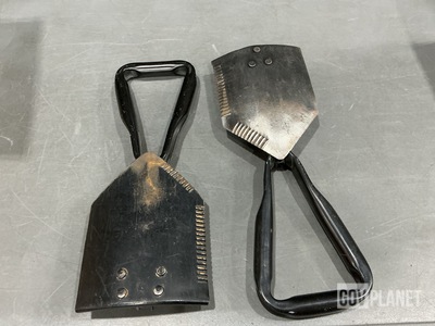 (30) Entrenching Tools