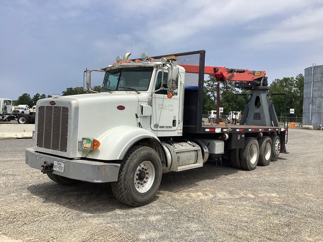 2018 Palfinger M13A71 9650 lb Knuckle Boom on 2019 Peterbilt 365 8x4 Boom Truck