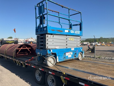 2018 Genie GS3232 Plateforme élévatrice à ciseaux (Inoperable)