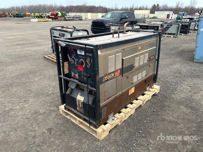 2012 Red-D-Arc D550K HO Skid-Mounted Multi-Process を見 Welder - Fueled (Inoperable)