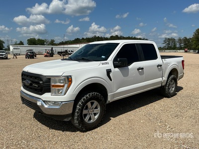 2021 Ford F-150 XL 4x4 Crew Cab Pickup