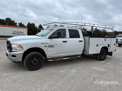 2017 Ram 3500 4x2 Crew Cab ユーティリティトラック