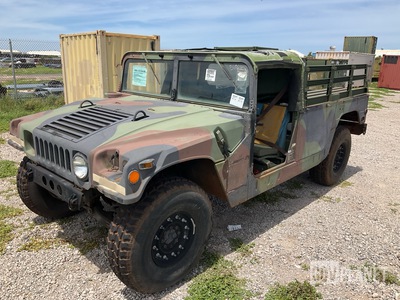2007 AM General M1097R1 HMMWV 2 Door Soft Top w/Truck Body