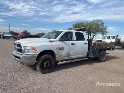 2018 Ram 3500 4x2 Crew Cab Flatbed Truck