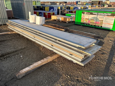 Roll-Up Door (194in wide)