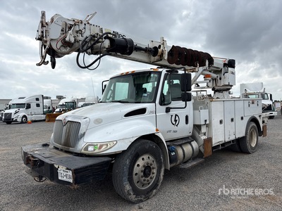 Altec on 2016 International 4300 4x2 Digger Derrick Truck