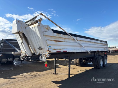 1993 Arnes 28 ft T/A End Dump Trailer
