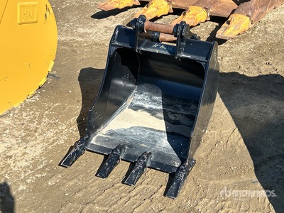 Cat 24 in Q/C Digging Excavator Bucket (Unused)