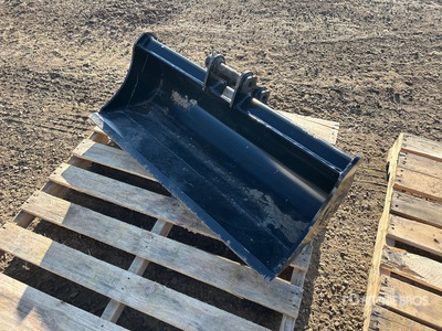 Cat 39 in 0.12 cyd Cleanup Excavator Bucket