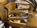 Hydraulics with Ripper Cylinders