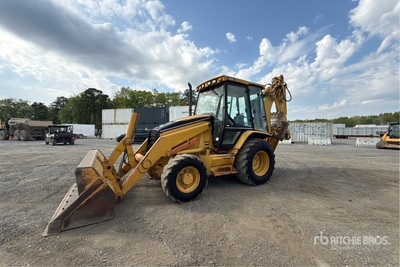 2005 Cat 420D 4x4 Terna