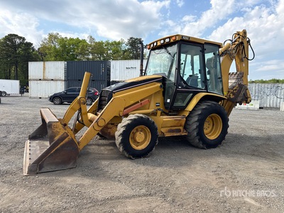 2005 Cat 420D 4x4 Terna