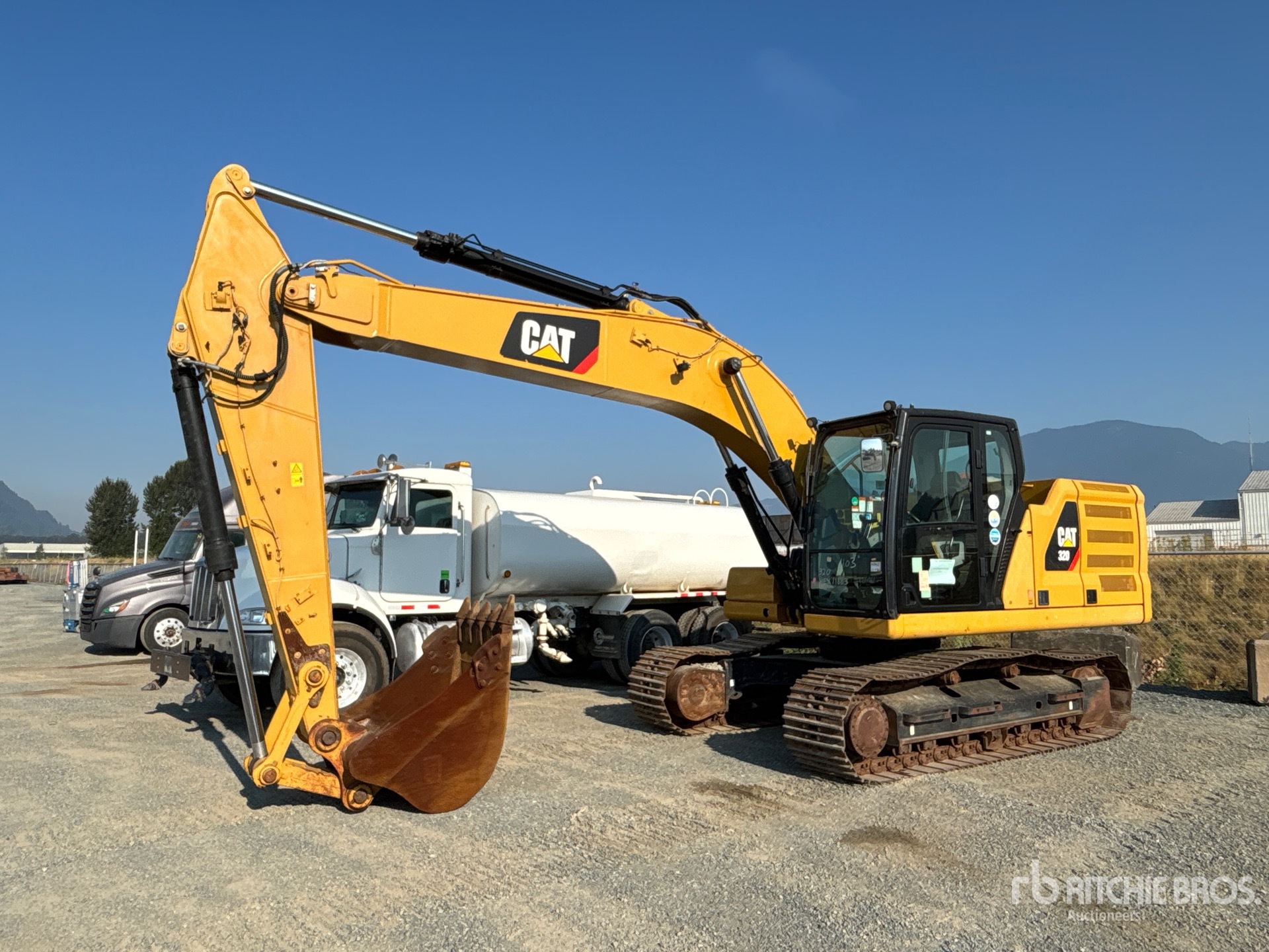 2019 Cat 320 Tracked Excavator
